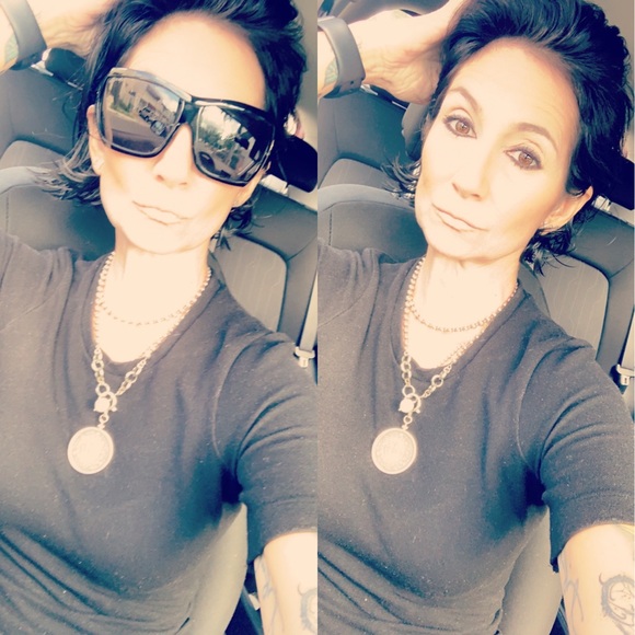 Meet your Posher, Gretchen - Picture 5 of 15